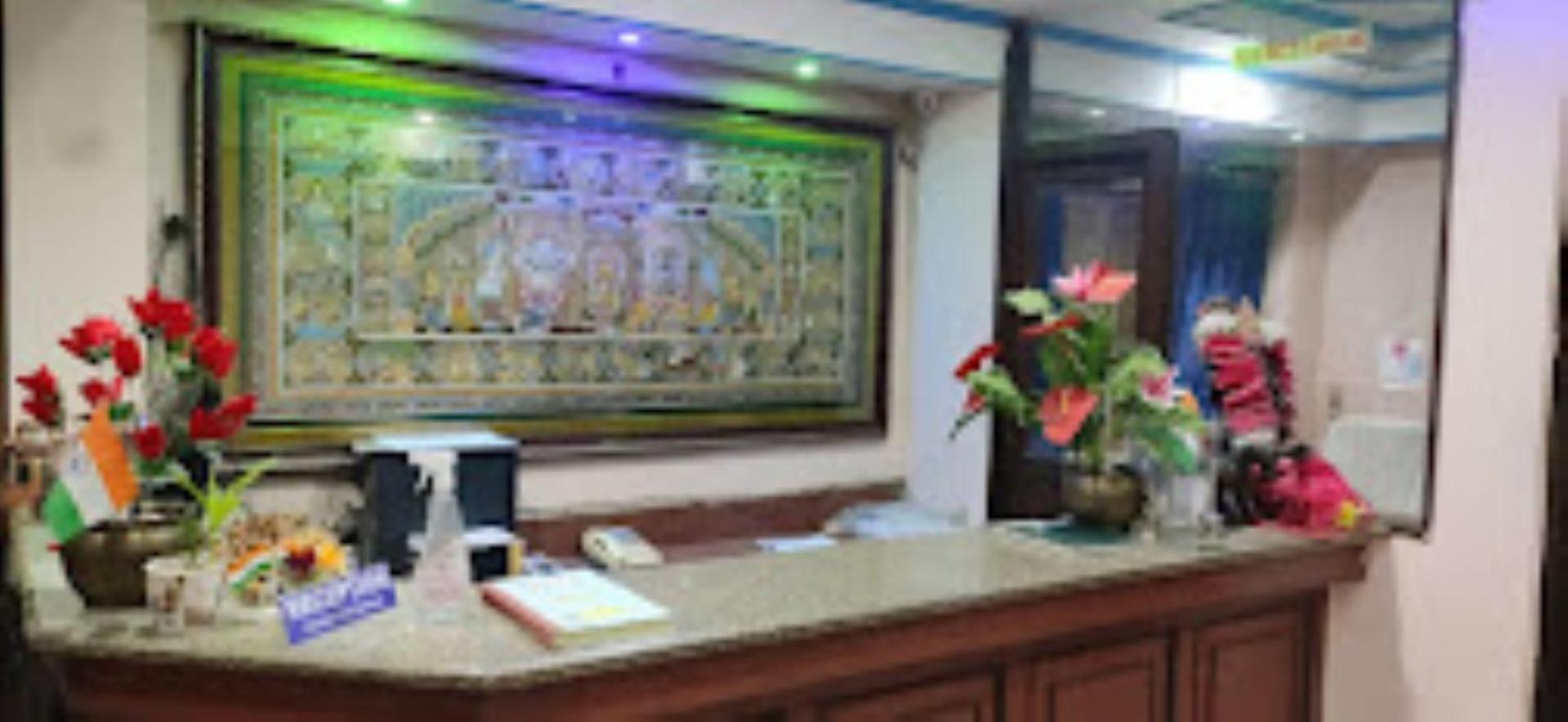 Hotel Blue Wheel,Bhubaneswar Eksteriør billede
